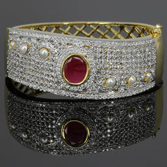 Interchangeable Pearl Cuff